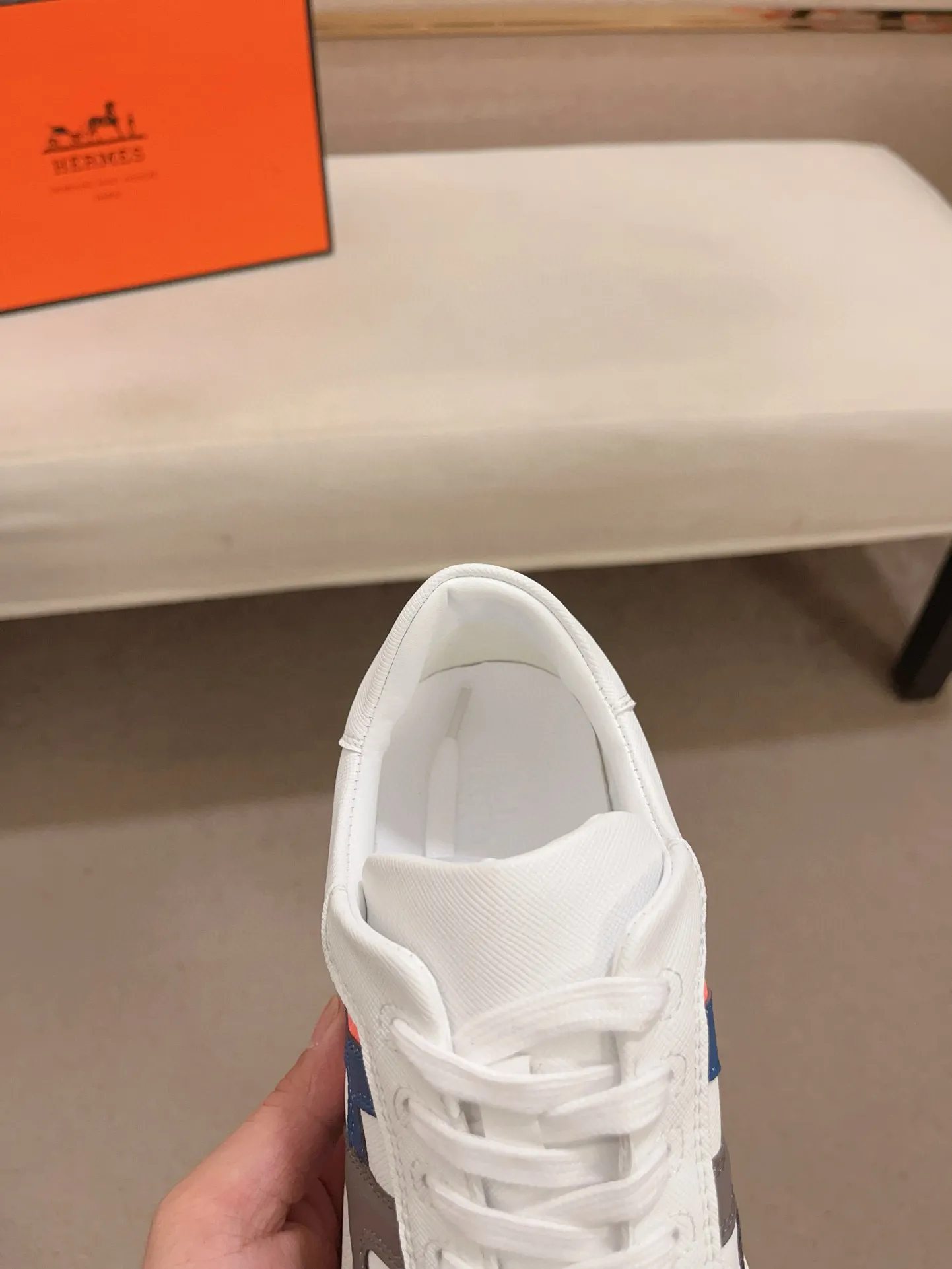 Men's clothing and shoes💰: 400💰《HERMES》【Classic Original Version】Hermès; Top 🔝 Purchasing Agency 🔍🔍Men's latest 🇺🇸 counter sales simultaneously, original ▲▲cowhide imported from Italy ▲▲Exquisite workmanship (Italian 🇮🇹Imported water-dyed 🐂cowhide lining) sole: original sole provided by the original factory, ⚠️exclusive double-layer activity·TPR·rubber·combined molded outsole; Code number: 38-44 (45/46 can be customized, non-refundable)